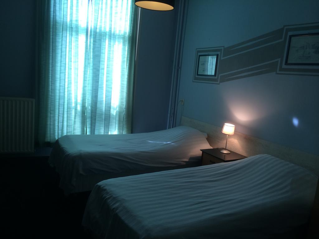 Hotel De Blauwe Vogel Bergen op Zoom Eksteriør billede